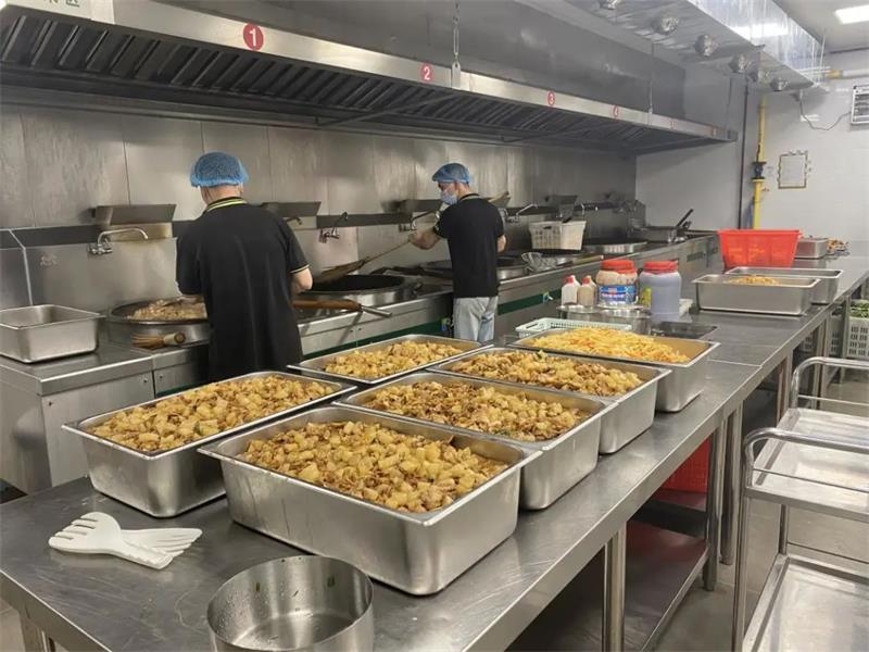 滿足不同學校要求，珠海食堂承包服務多樣化